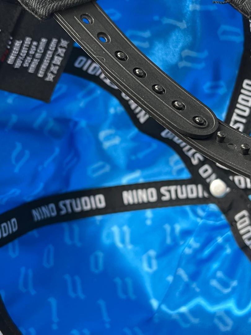 Nino | N009